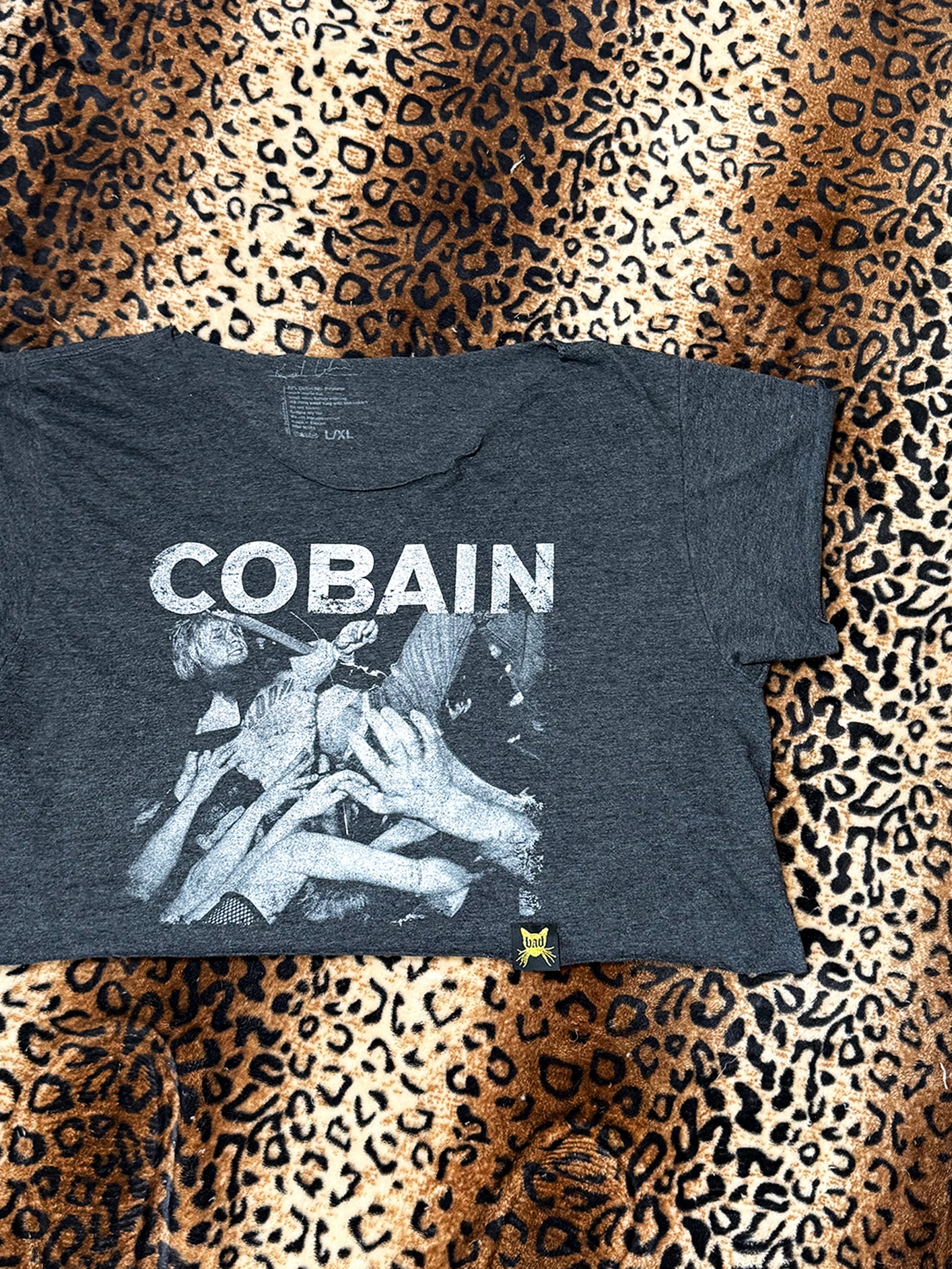 Cobain Crowd Surfing Off-The-Shoulder Crop Top